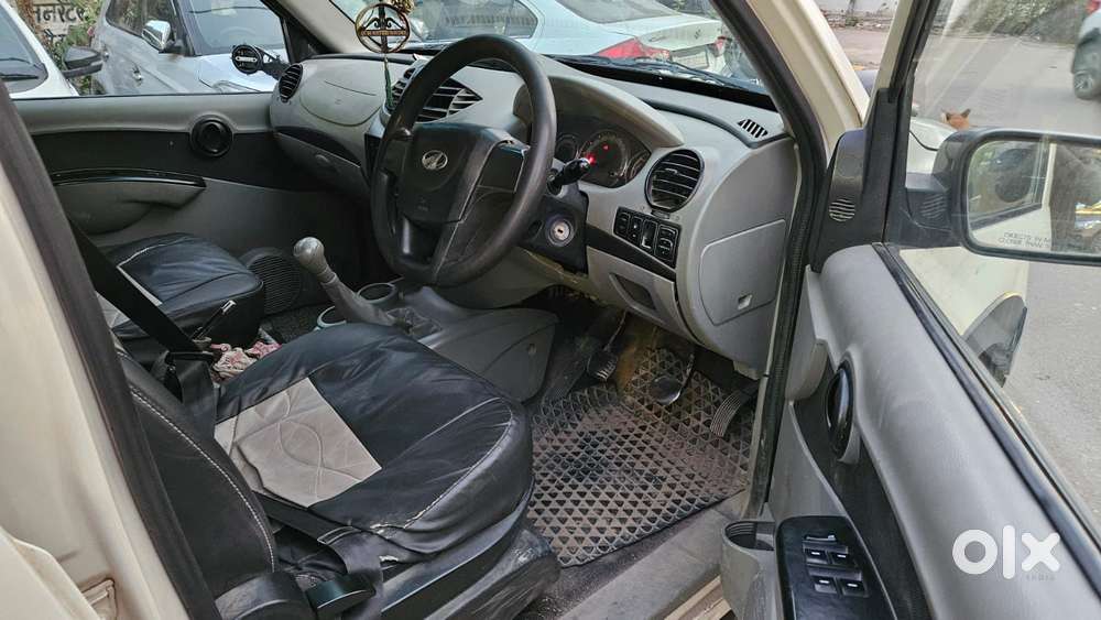 Mahindra Nuvosport, 2016, Diesel