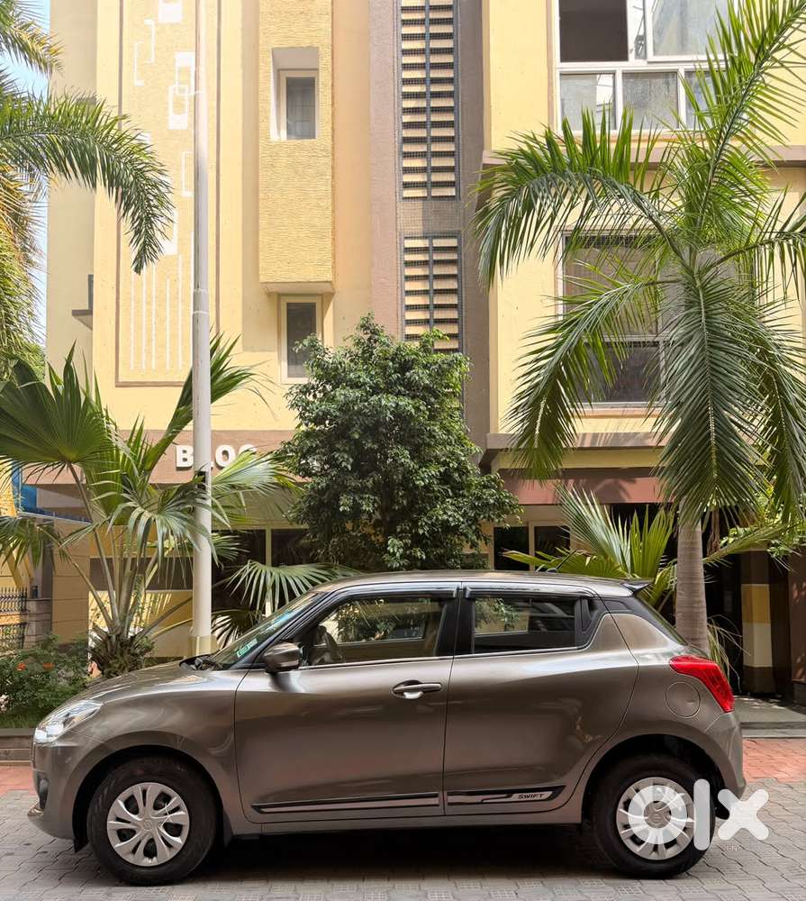 Maruti Suzuki Swift Vxi Iss Petrol, 2023, Petrol