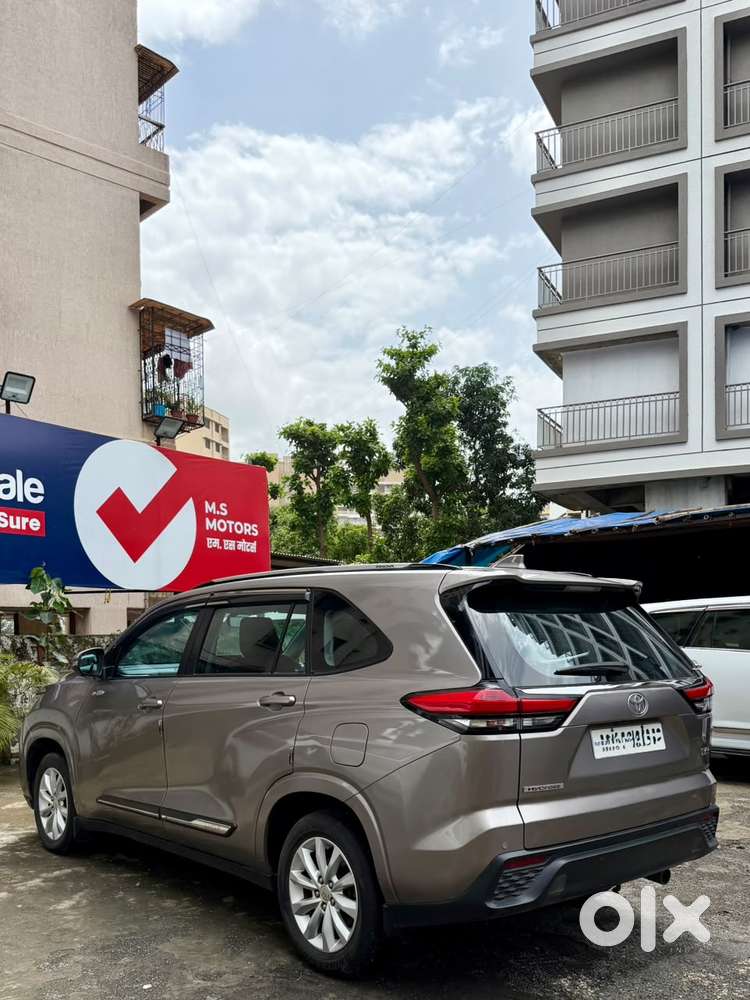Toyota Innova Hycross 2.0 Vx Hybrid 8 Str, 2023, Petrol