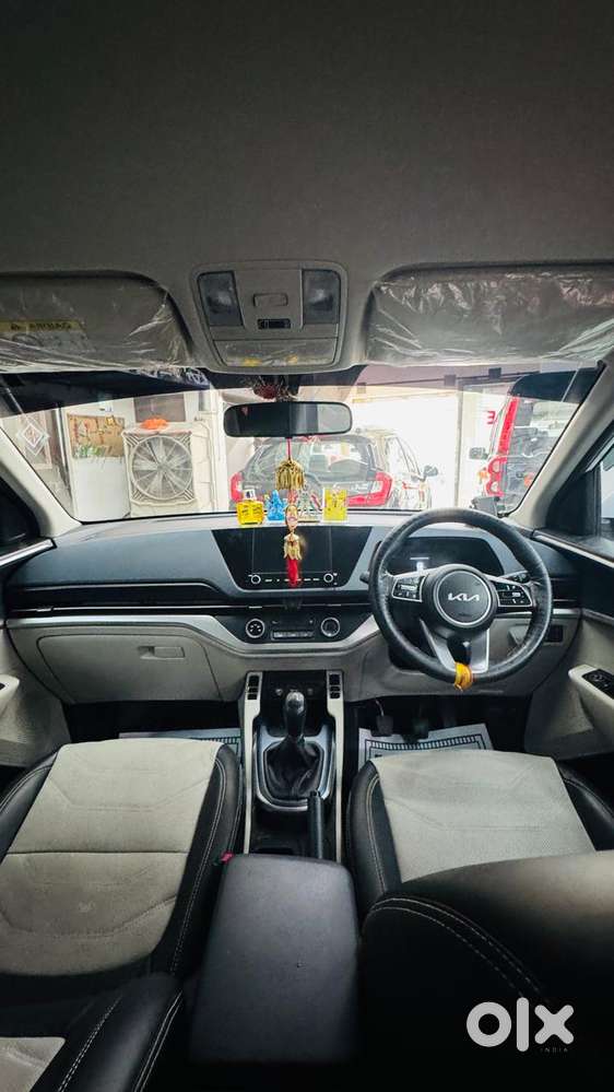 Kia Carens 1.5 Premium 7 Str, 2025, Diesel