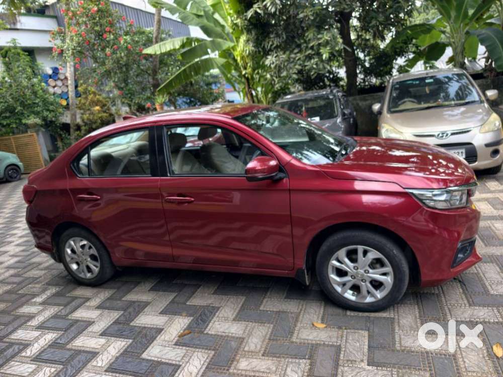 Honda Amaze 2nd Gen Vx, 2020, Petrol