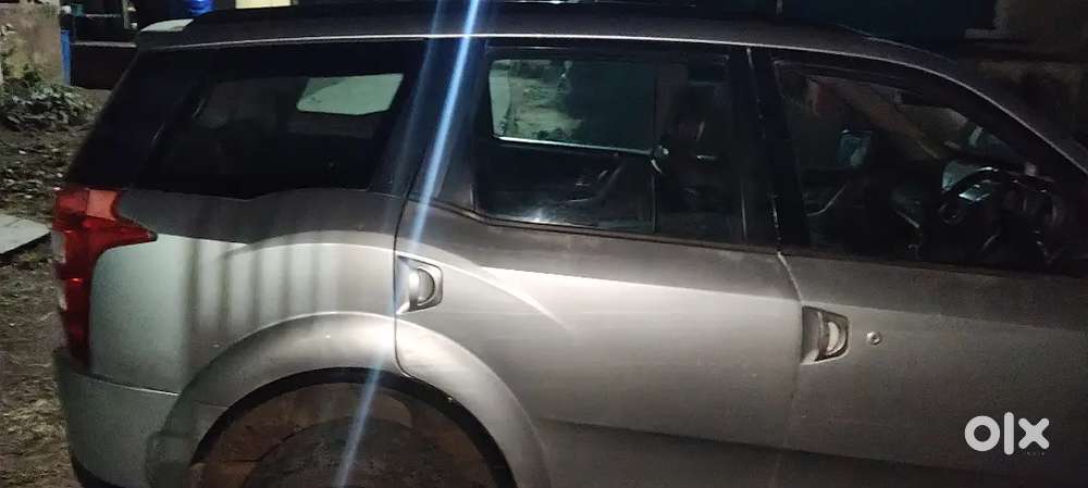 Only Watsup Call Mahindra Xuv700 Diesel 2013