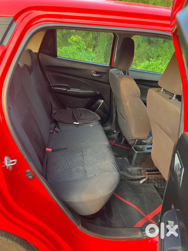 Maruti Suzuki Swift Vvt Vxi, 2021, Petrol