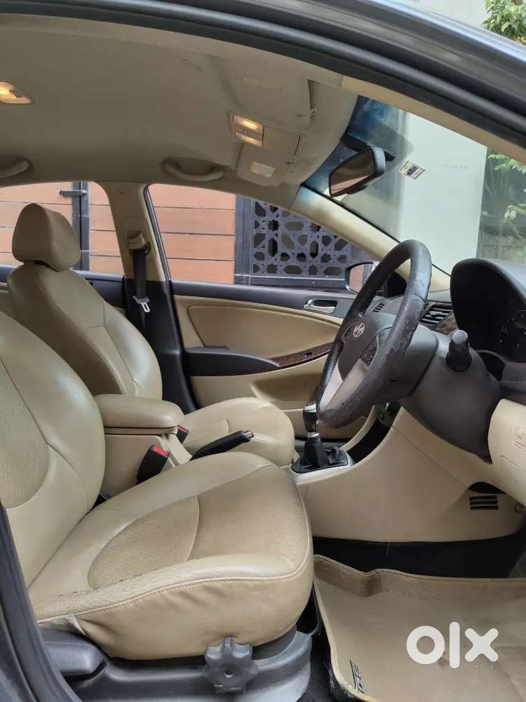 Hyundai Fluidic Verna Crdi 1.6 2013 Manual Diesel