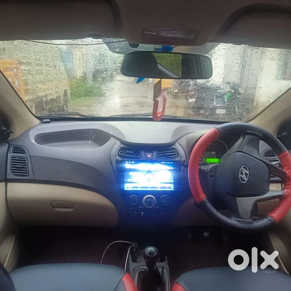 Hyundai Eon Sportz 2012
