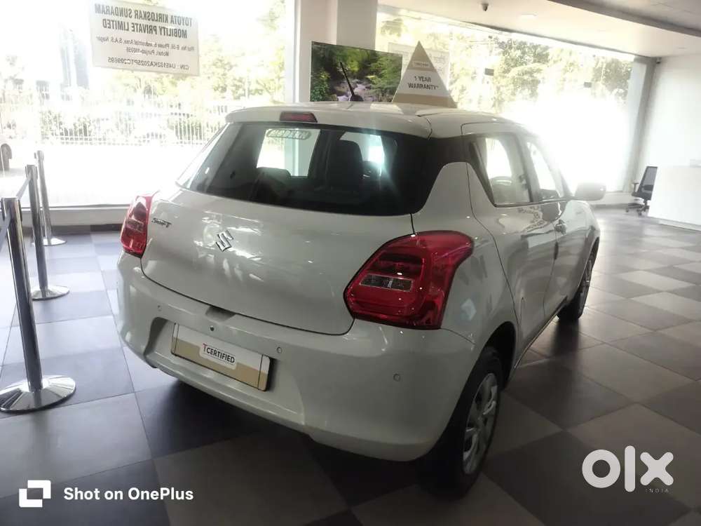 Maruti Suzuki Swift Vxi 2023 Petrol 13000 Km Driven