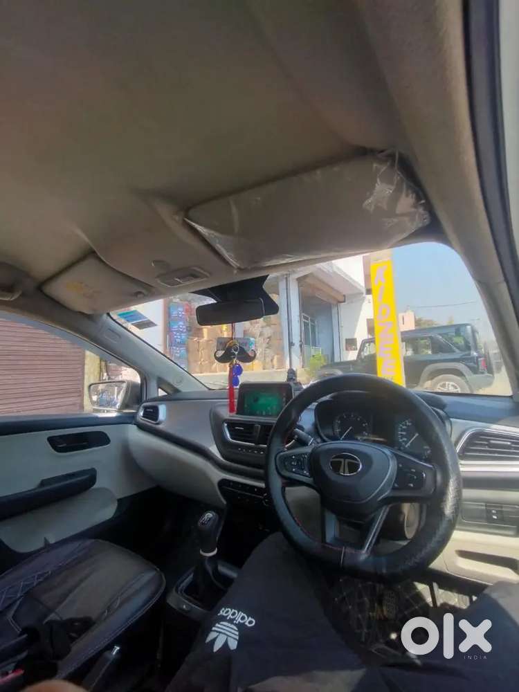 Tata Altroz 2025 Diesel Well Maintained