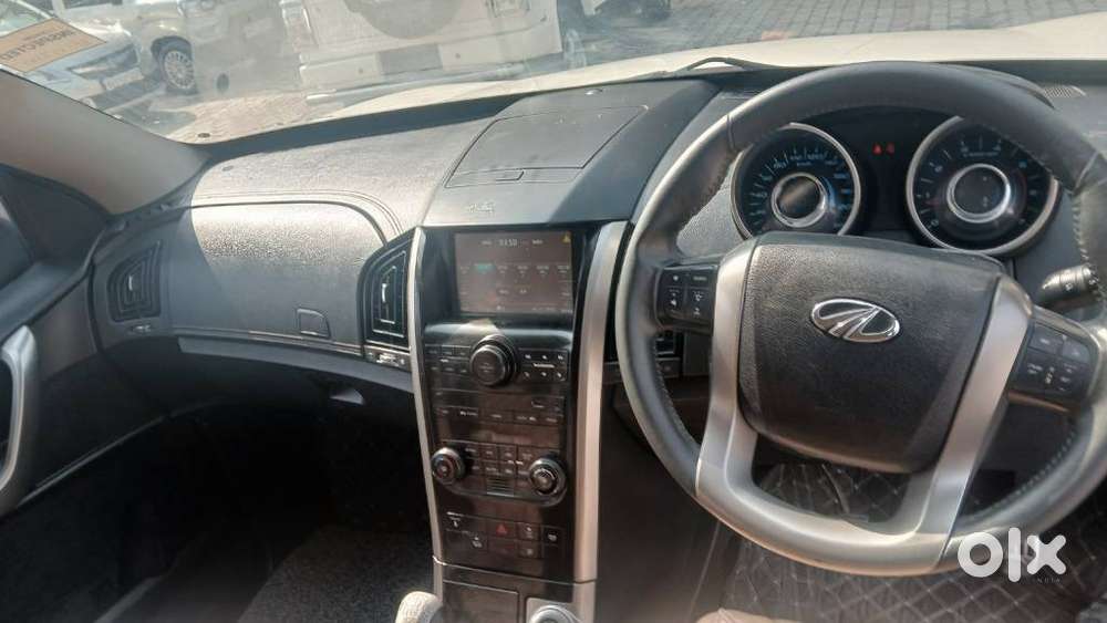 Mahindra Xuv500 At W8 Fwd, 2019