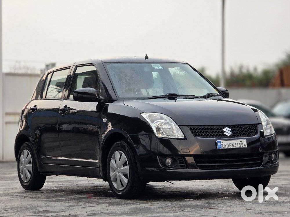 Maruti Suzuki Swift Vxi + Manual, 2010, Petrol
