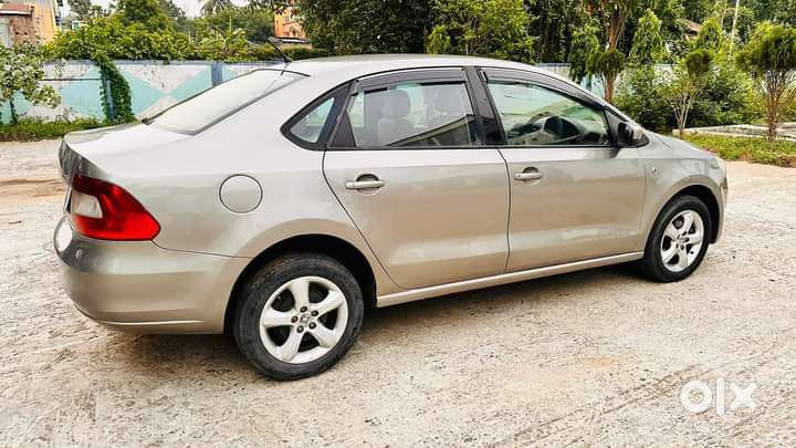 Skoda Rapid 1.5 Tdi Ambition With Alloy Wheel, 2012, Diesel