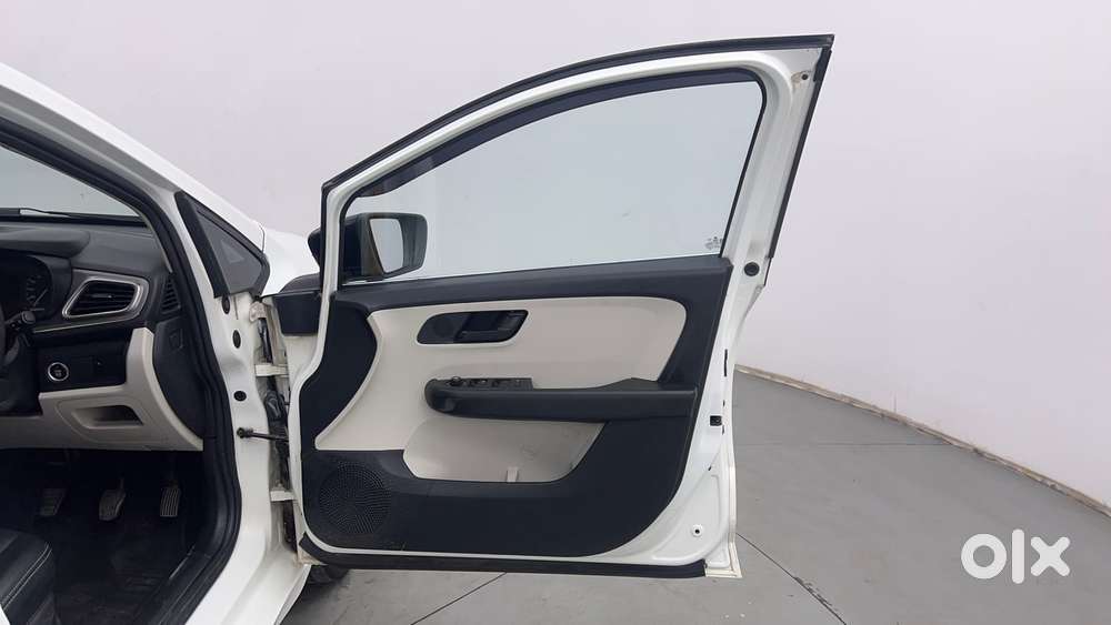 Tata Altroz 1.5 Xt Diesel, 2022, Diesel