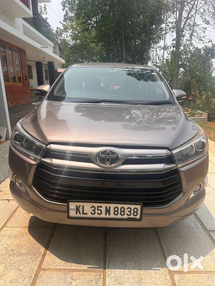 Toyota Innova Crysta 2017 Diesel Manual