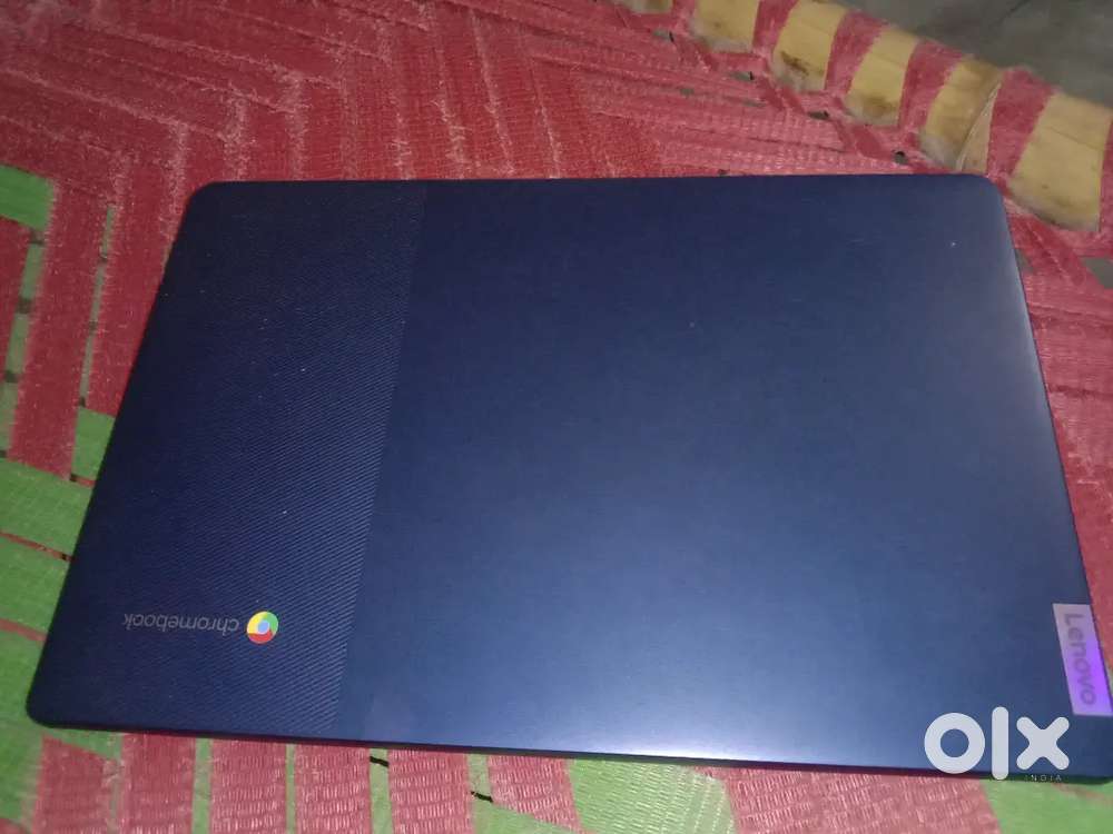 Lenovo Chromebook 14 inch - 6GB RAM 128GB - Like New`