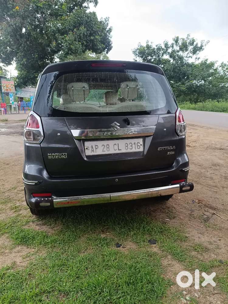 Maruti Suzuki Ertiga 2013