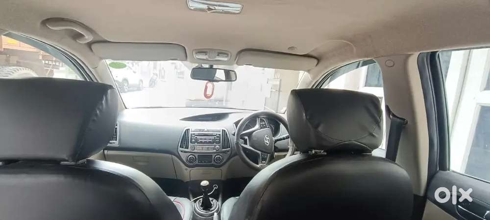 Hyundai I20 Sportz 2012