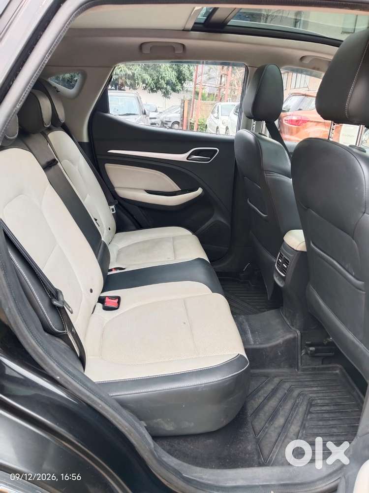 Mg Astor Zs Vti-tech Cvt Sharp, 2022, Petrol
