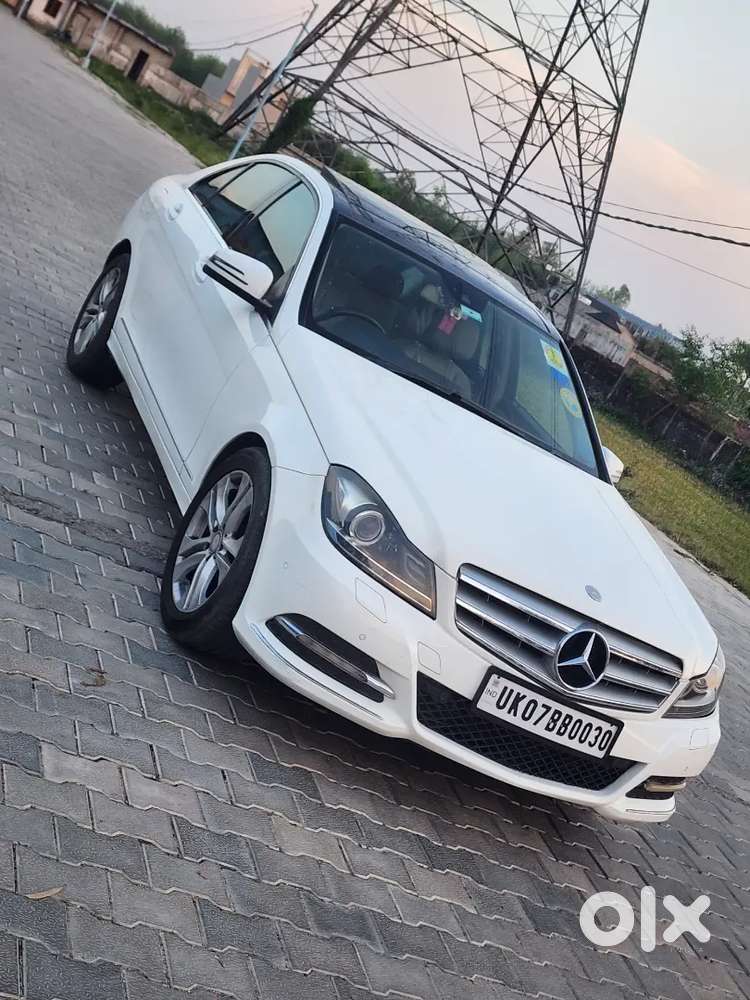 Mercedes-benz C-class Full Insurance Petrol Well Maintained