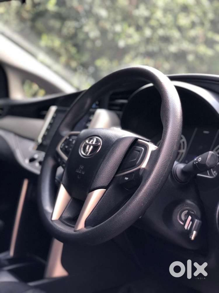 Toyota Innova Crysta