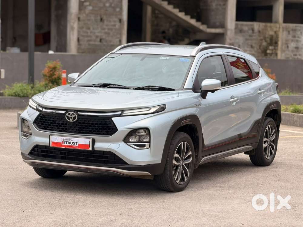 Toyota Urban Cruiser Taisor V 1.0 Petrol At, 2025, Petrol