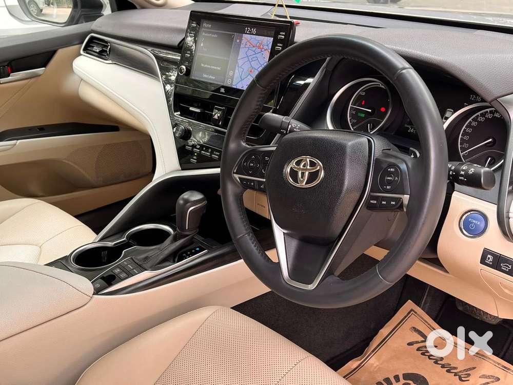 Toyota Camry Hybrid, 2024, Cng & Hybrids