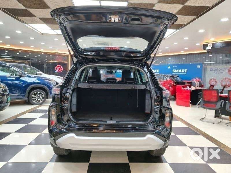 Maruti Suzuki Grand Vitara Smart Hybrid Alpha, 2024, Petrol