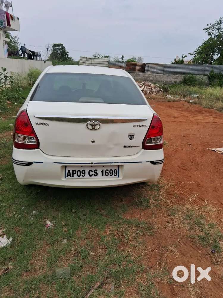 Toyota Etios 2013 Diesel Well Maintained