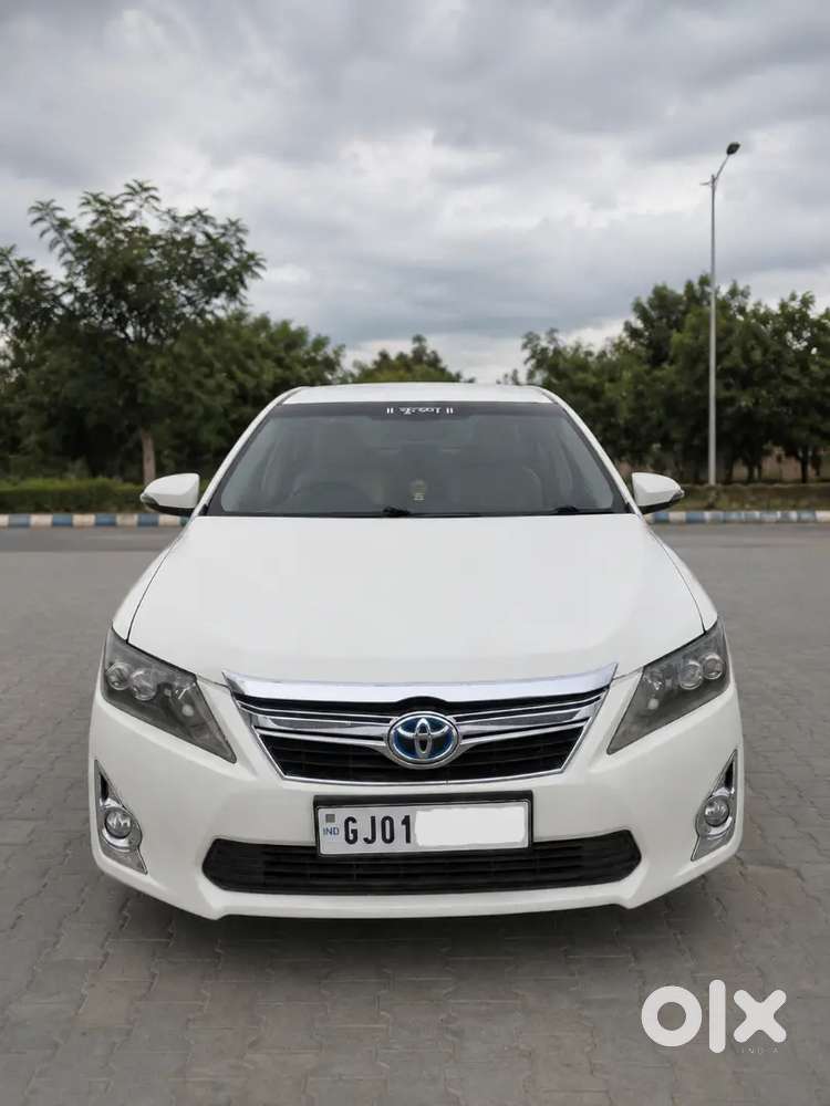 Toyota Camry Hybrid 2014 Fourth Owner