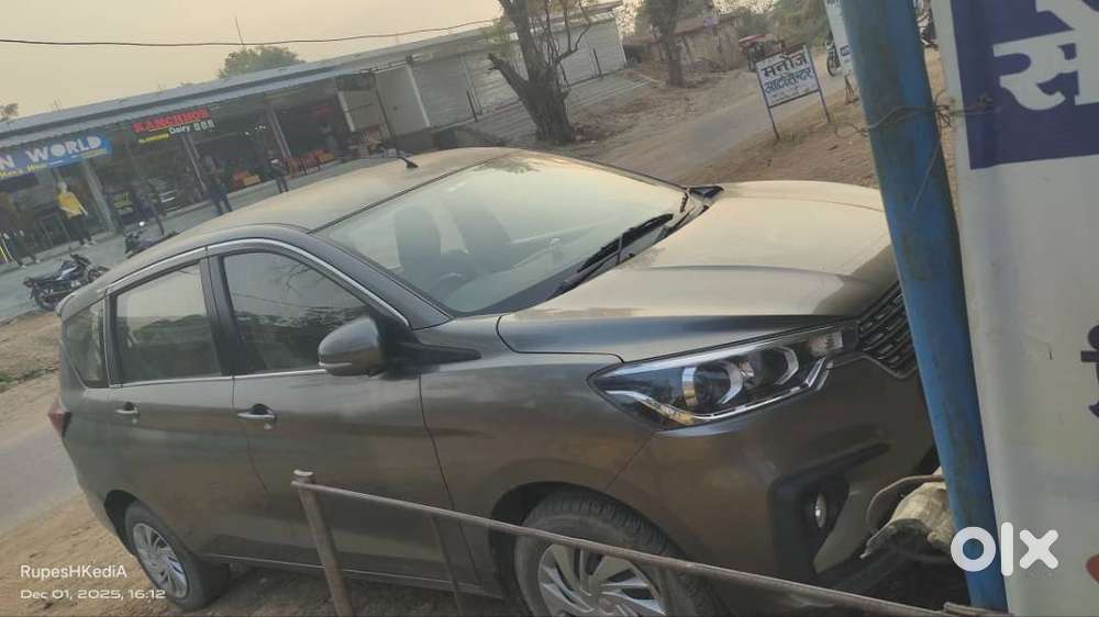 Maruti Suzuki Ertiga 2022 Petrol Well Maintained