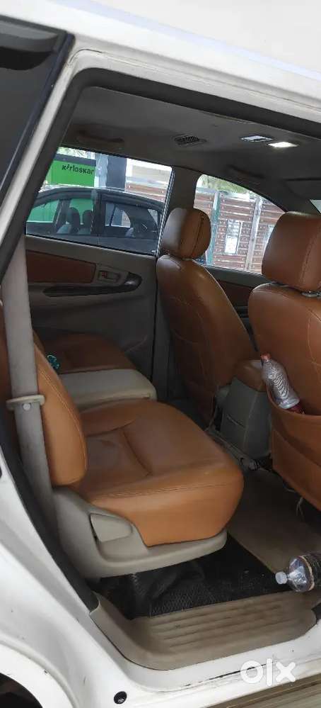 Toyota Innova 2009 Diesel 251000 Km Driven