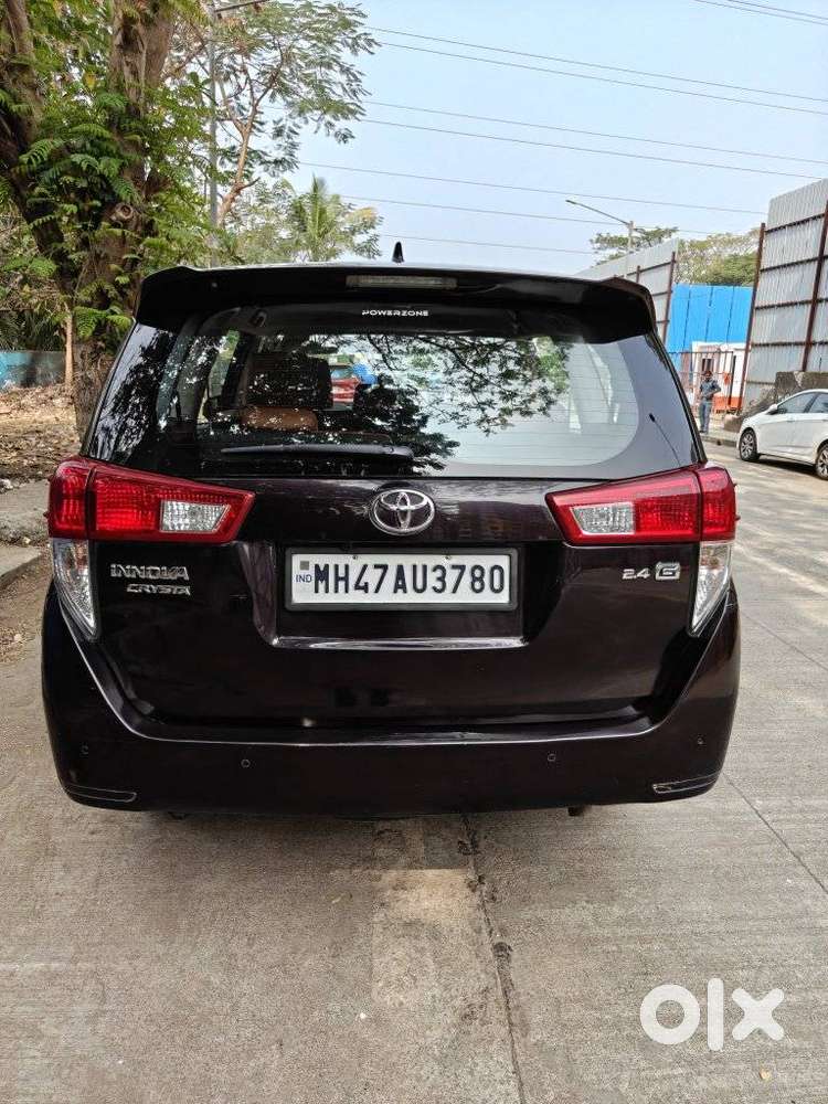 Toyota Innova Crysta