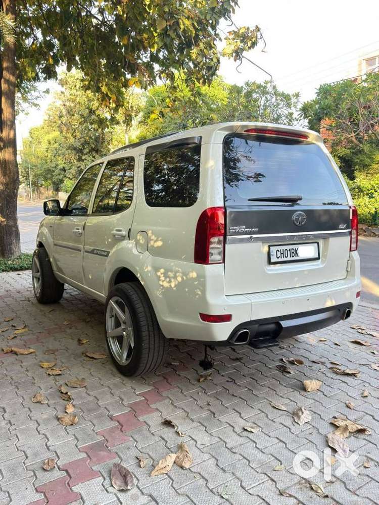 Tata Safari Storme [2015-2019] 2.2 Ex 4x2, 2016, Diesel