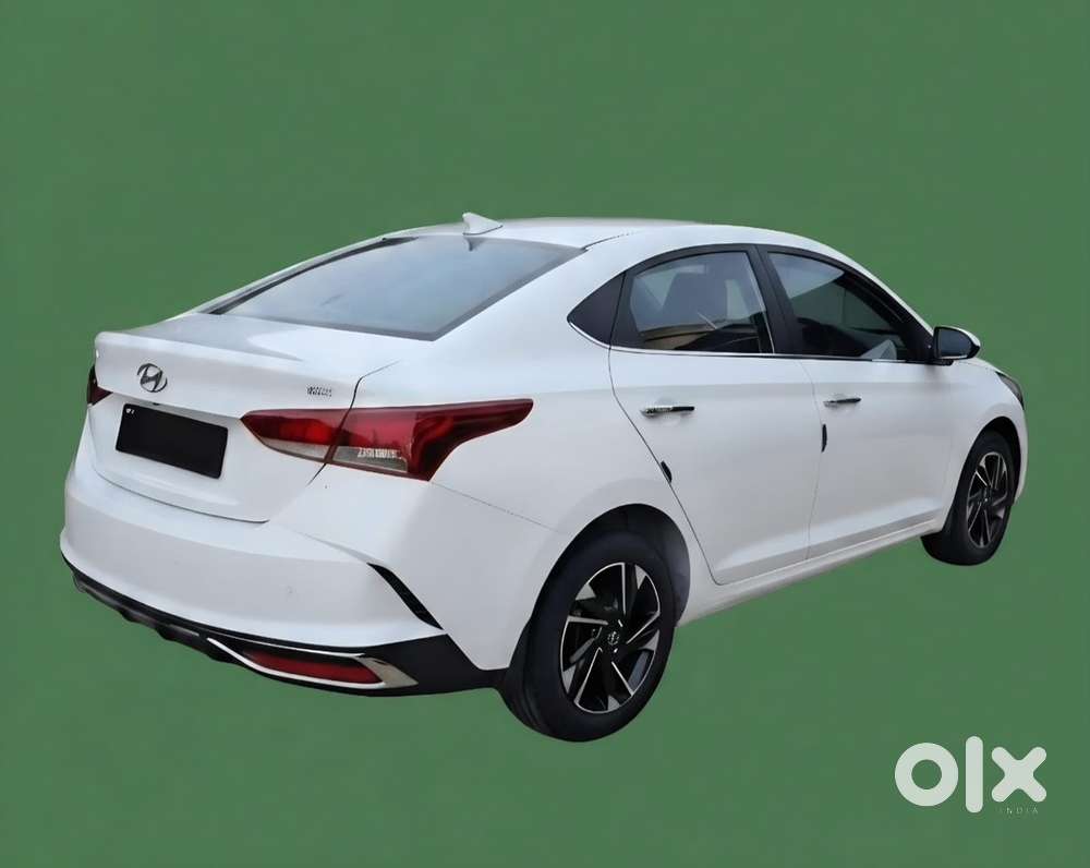 Hyundai Fluidic Verna 2021