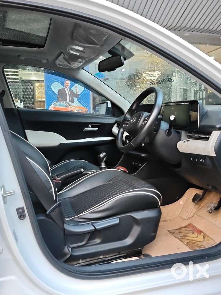 Hyundai Verna 1.5 Sx Petrol Mt, 2023, Petrol