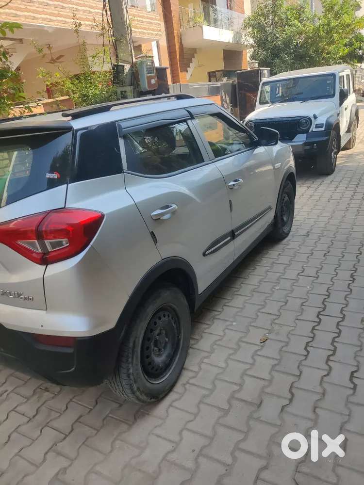 Mahindra Xuv300 2023 Petrol 52000 Km Driven