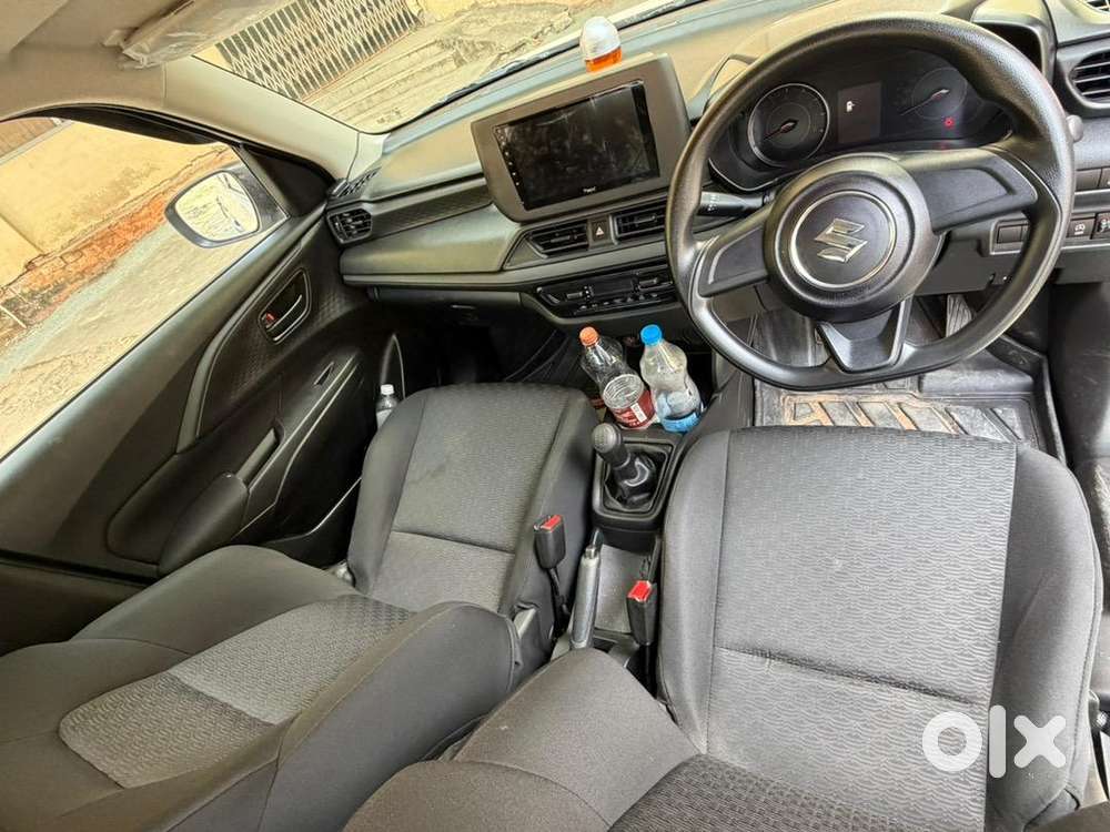 Lxi 2025 With Parking Sensors/reverse Camera/music System