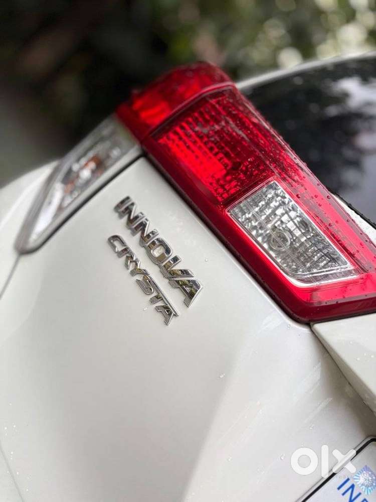 Toyota Innova Crysta 2.8 Z, 2016, Diesel
