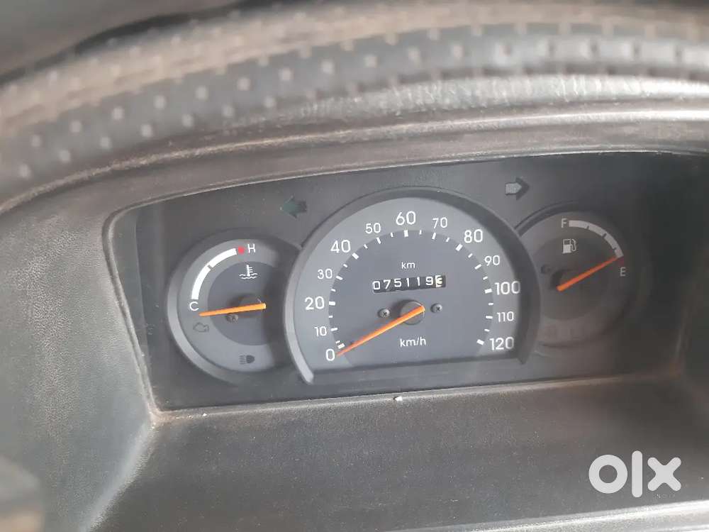 Maruti Suzuki Omni 2012 Petrol