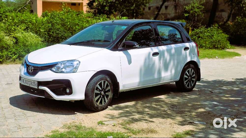 Toyota Etios Liva Vx 2019 Limited Edition, White Colour