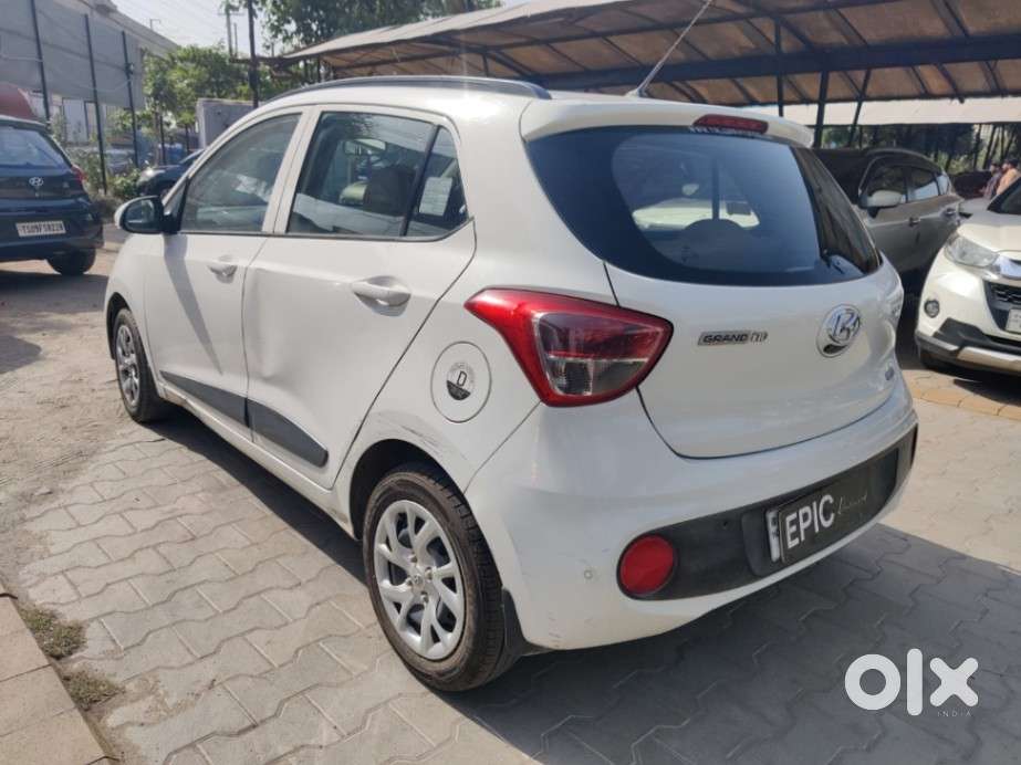 Hyundai Grand I10 Crdi Sportz, 2017, Diesel