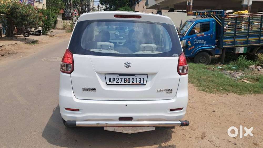 Maruti Suzuki Ertiga Vdi Shvs, 2015, Diesel
