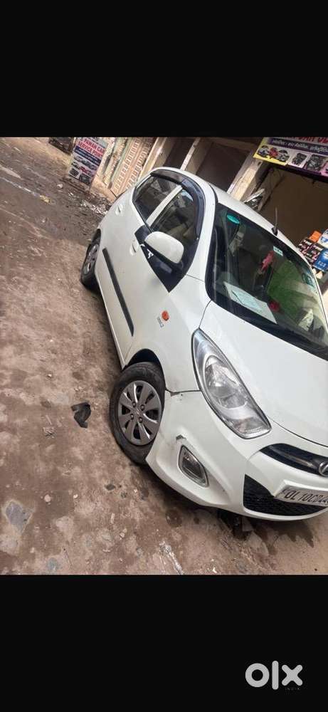 Hyundai I10 2012 Petrol Good Condition With Cng