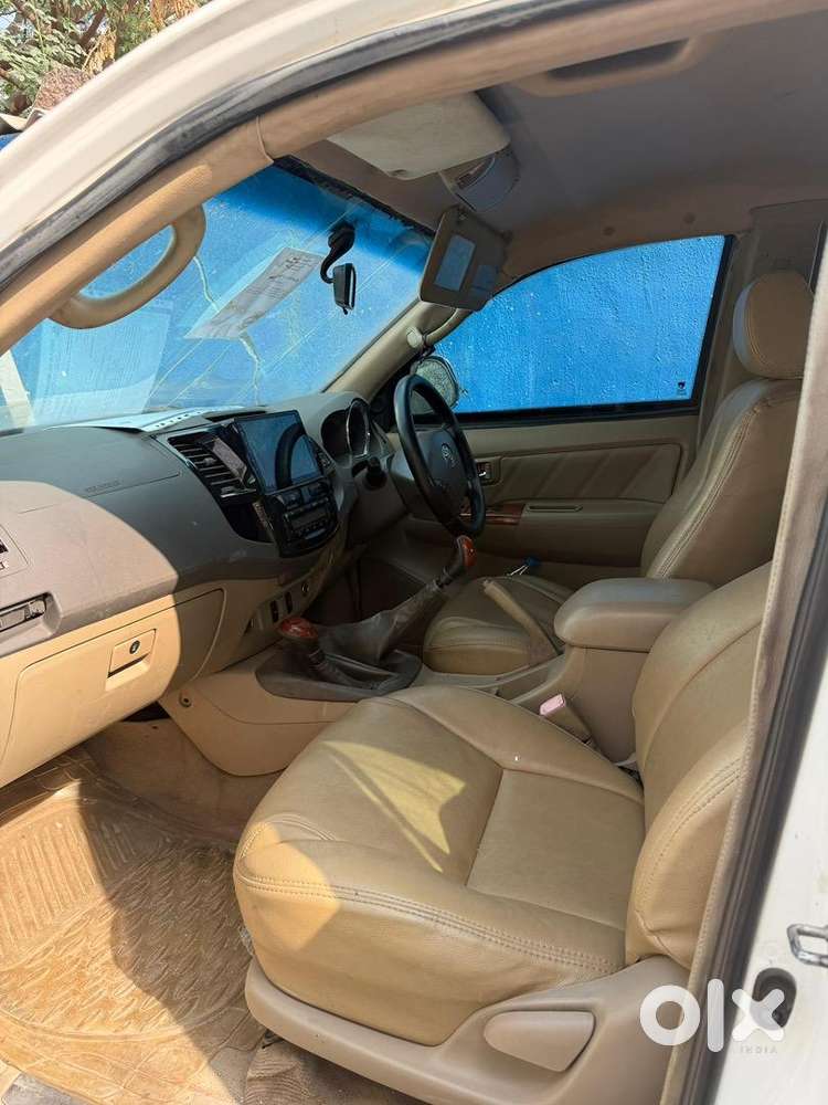 Toyota Fortuner 2011 Diesel Well Maintained