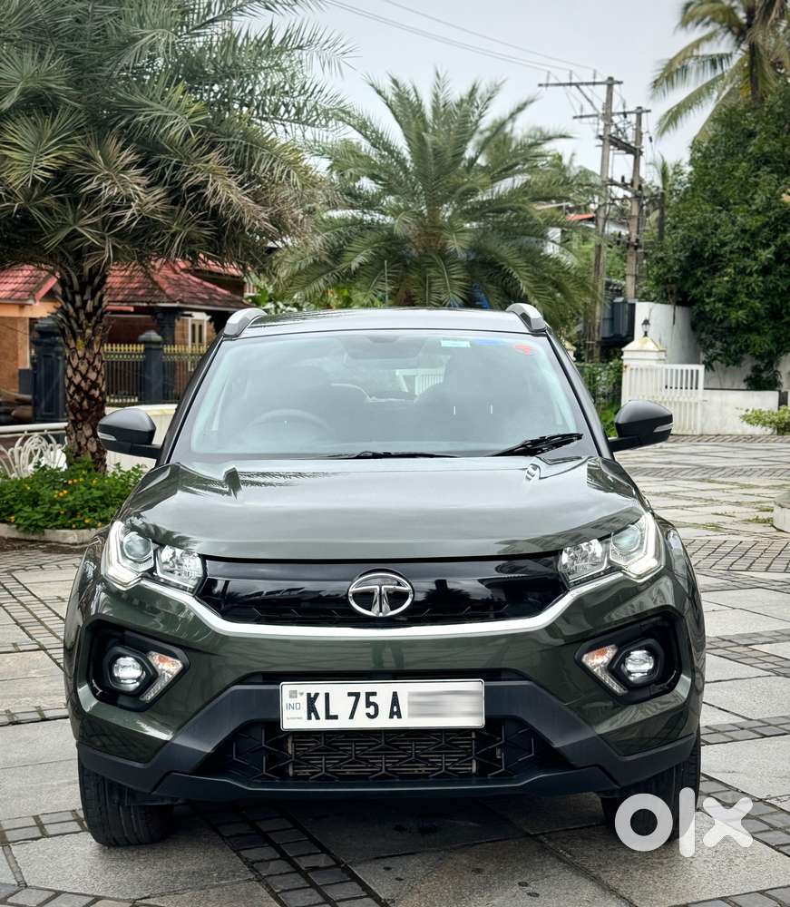 Tata Nexon Amt 1.2 Revotron Xma, 2020, Petrol
