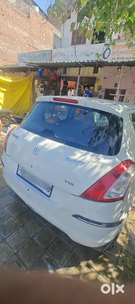 Maruti Suzuki Swift 2014 Diesel 90000 Km Driven