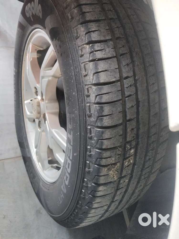 Good Condition 4 Tyer 80% 
5wheel Alloy