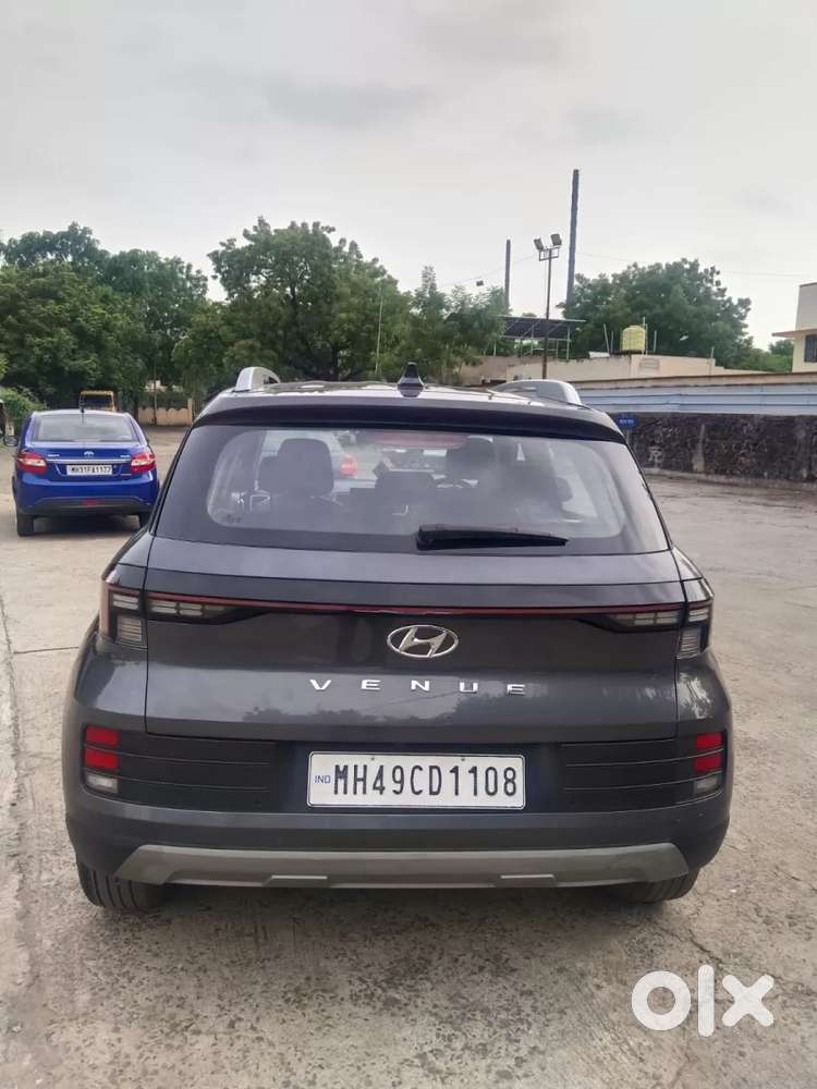 Hyundai Venue Sx (o) Mt 1.5 Diesel, 2023, Diesel