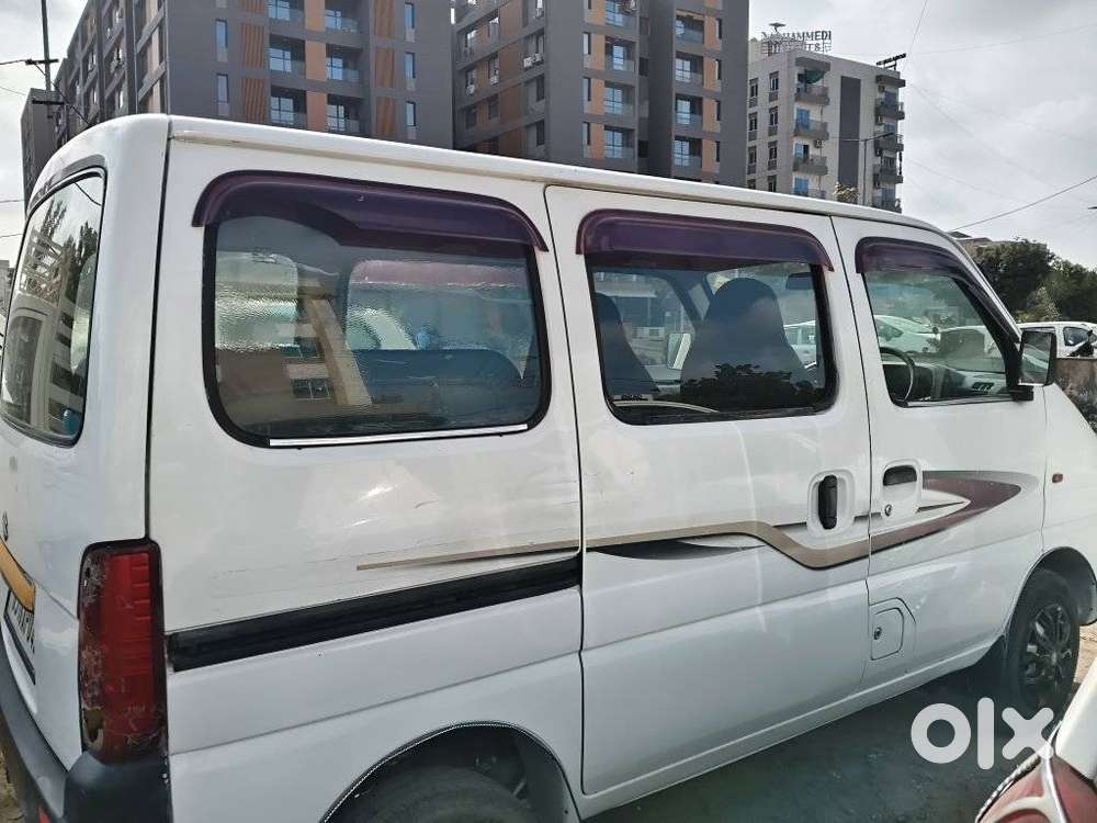 Maruti Suzuki Eeco 5 Str With Ac Plus Htr Cng, 2010, Cng & Hybrids