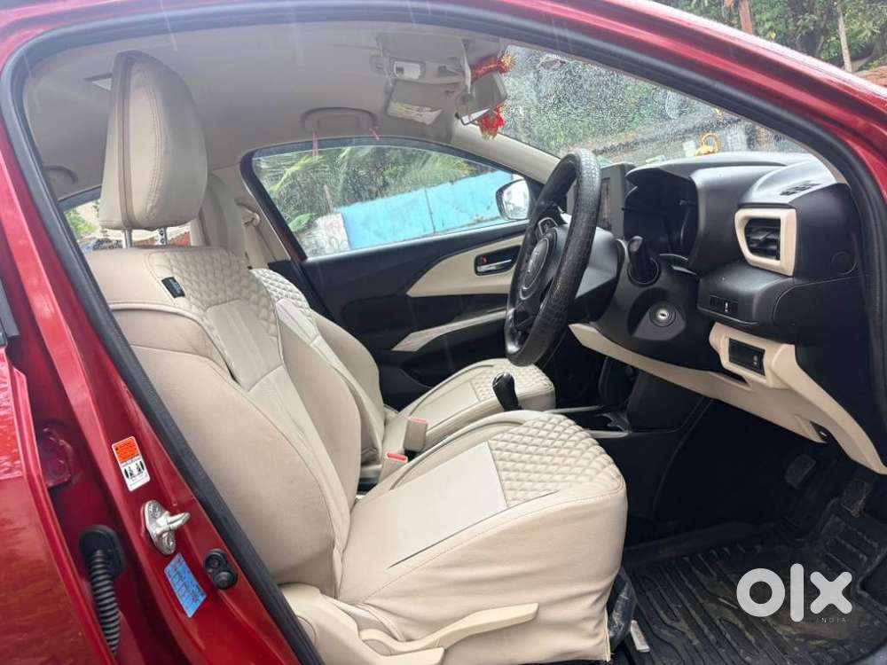 Maruti Suzuki Dzire 1.2 Vxi, 2025, Petrol