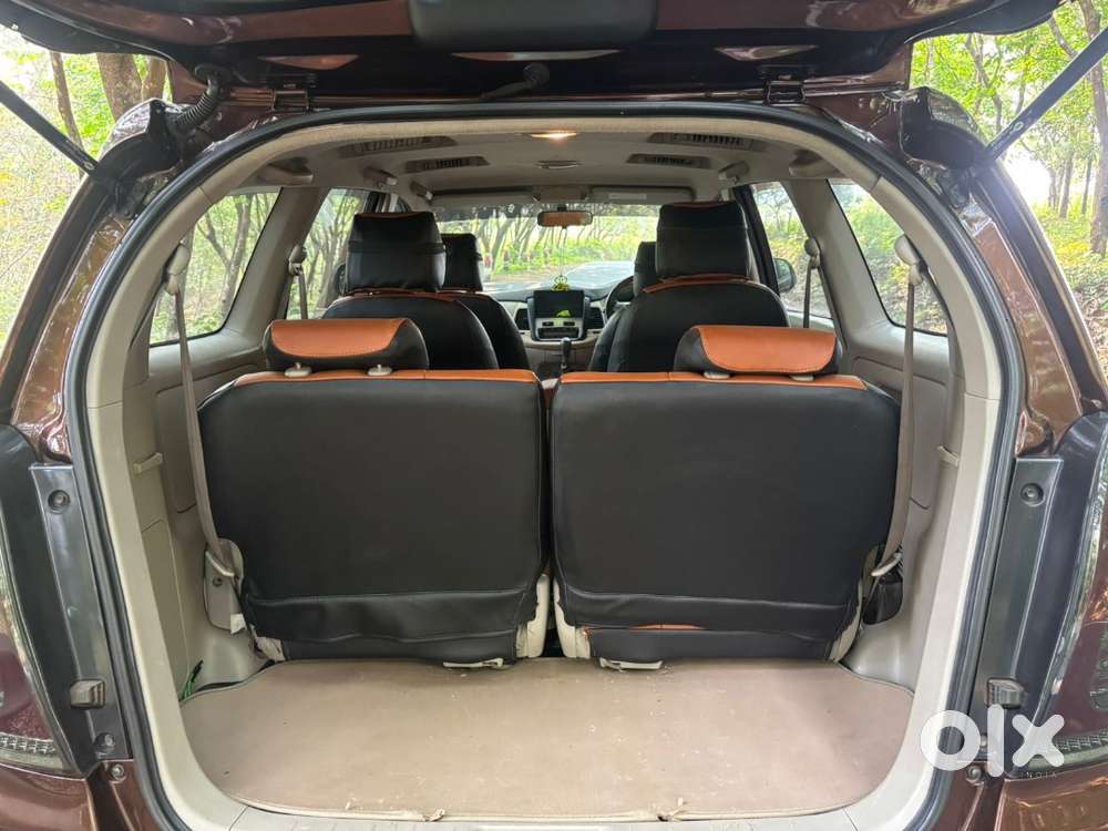 Innova 2010 Well Maintained No Scratches Or Dent