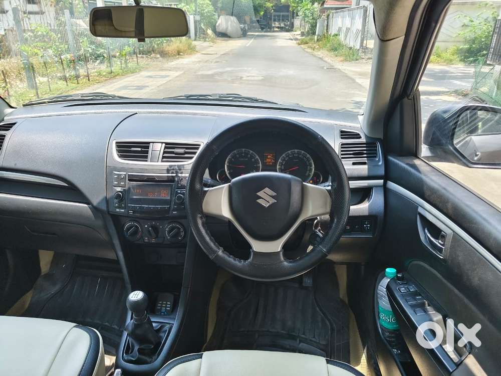 Maruti Suzuki Swift Vxi Abs Bsiv, 2017, Petrol